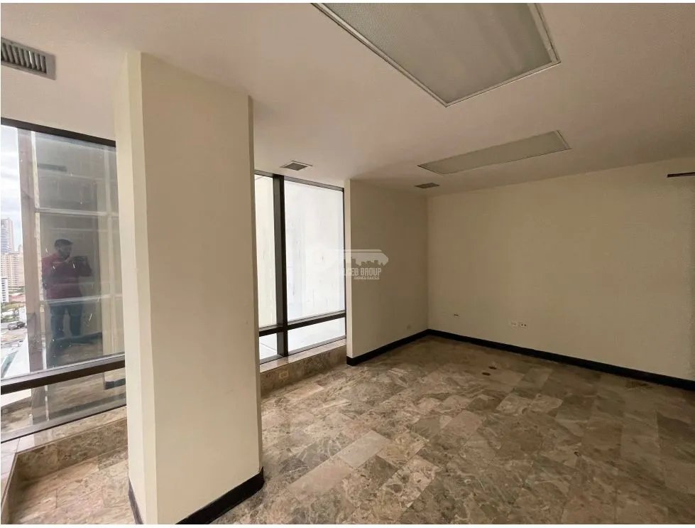 Office for rent in Calle 50