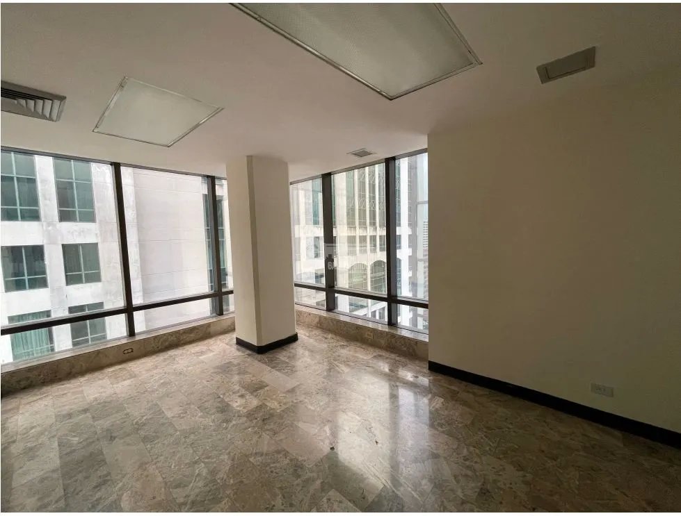 Office for rent in Calle 50