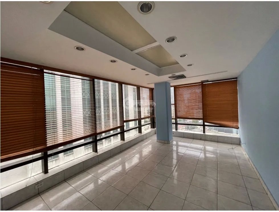 Office for rent in Calle 50