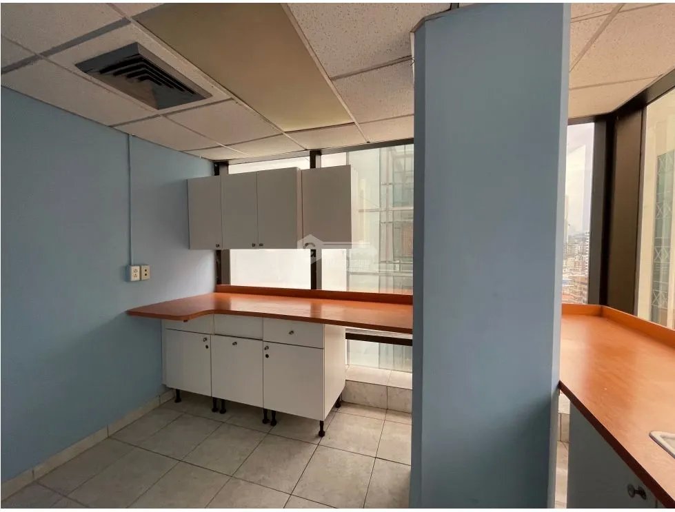 Office for rent in Calle 50