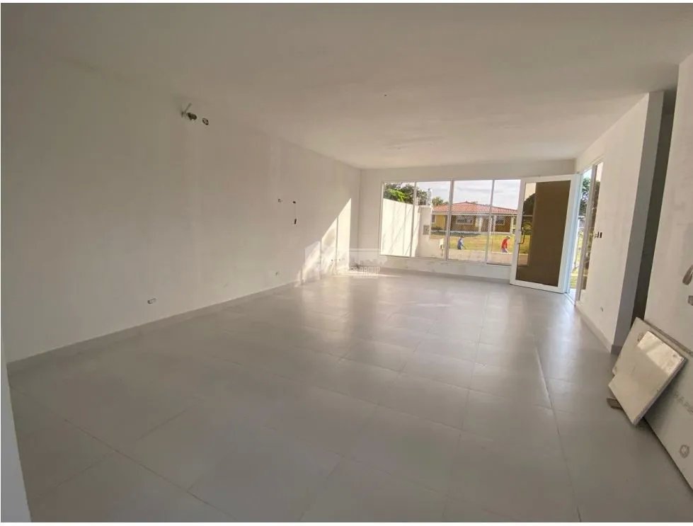 CHAME / NUEVA GORGONA / 3 HABITACIONES / 226 M2 / 3 BAÑOS / BALCON