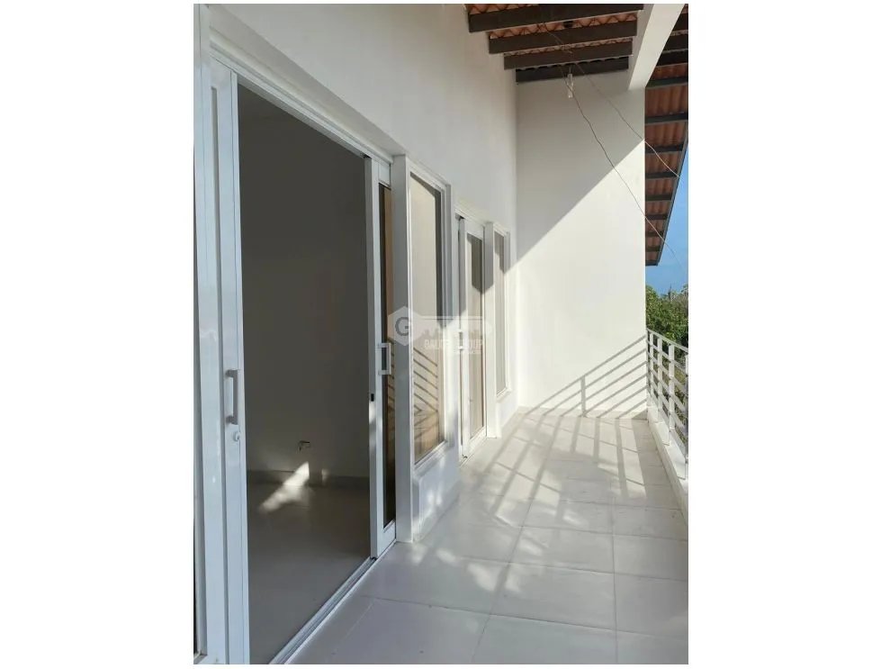 CHAME / NUEVA GORGONA / 3 HABITACIONES / 226 M2 / 3 BAÑOS / BALCON