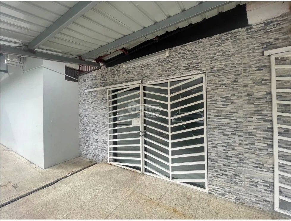 LOCAL COMERCIAL / EL CRISOL / 66M / 1 BAÑO / 2 DIVISIONES / AMPLIO