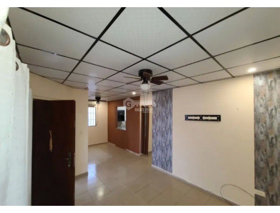 SE VENDE CASA EN CHITRE MARIMAR  352 M2 CON GASEVO