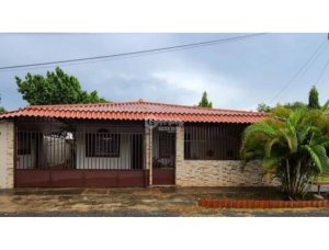 Single Family House for sale in Chitre