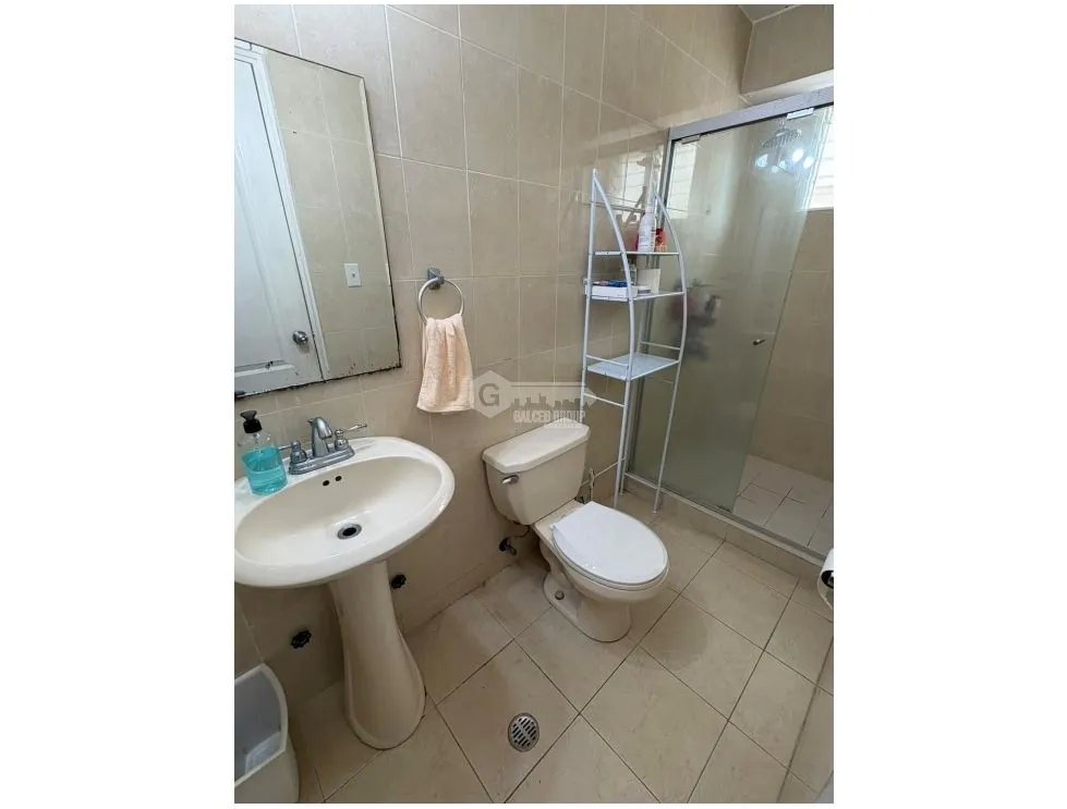 Apartment for rent in Edison Park