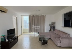 Apartment for rent in Edison Park