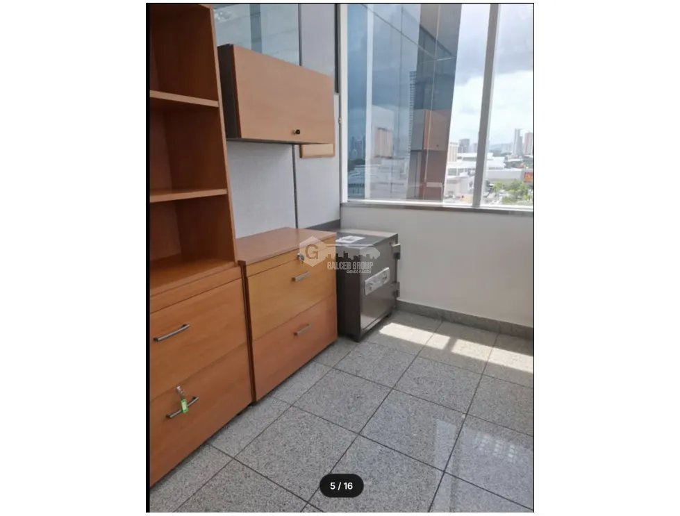 OFICINA / PUNTA PACIFICA / 557M / 2 BAÑOS / CUBICULOS / AMUEBLADA