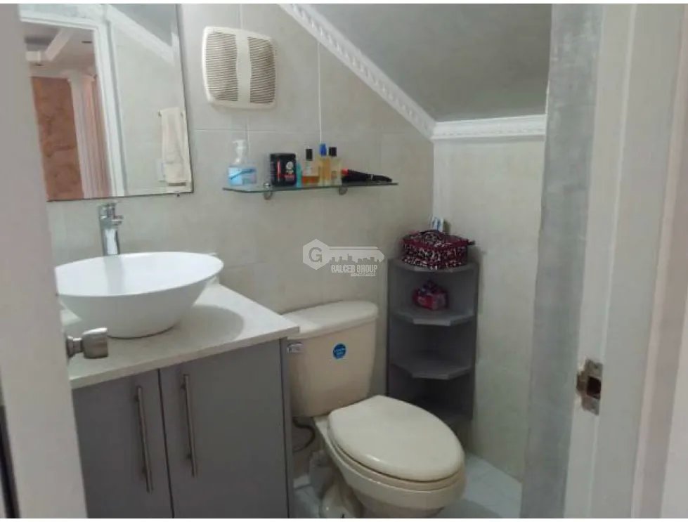 LA CHORRERA / BARRIO COLON / 232M / DUPLEX / 3 HABITACION / PISCINA