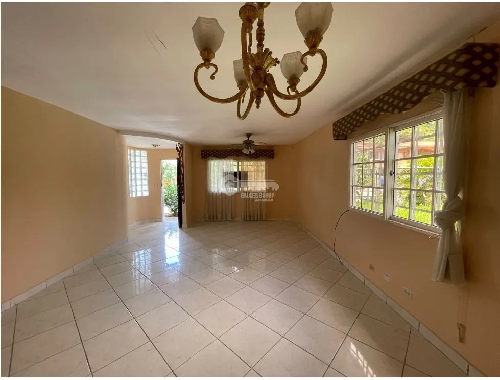 ARRAIJAN / EL CARRIZAL / 709M/ 3 HABITACIONES / 2 BAÑOS / PATIO