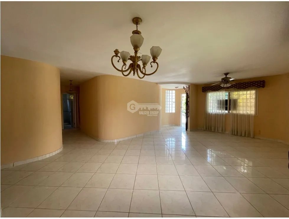 ARRAIJAN / EL CARRIZAL / 709M/ 3 HABITACIONES / 2 BAÑOS / PATIO