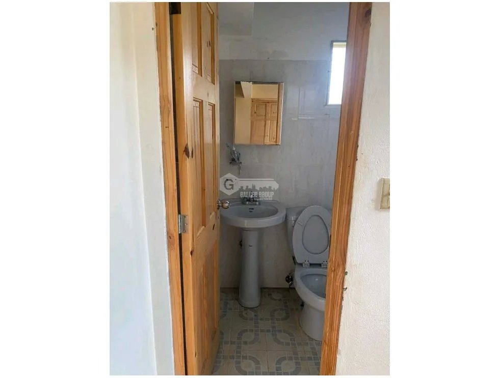 ALTOS DE CERRO AZUL /CASA 2 PISOS / 2 HAB. / 2 BAÑOS