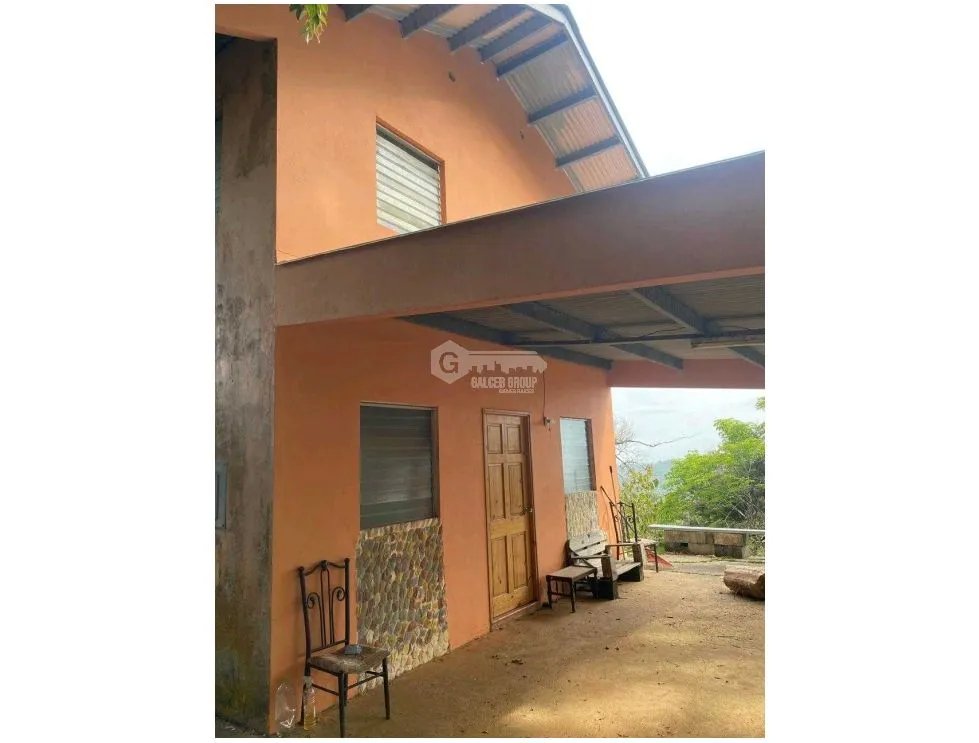 ALTOS DE CERRO AZUL /CASA 2 PISOS / 2 HAB. / 2 BAÑOS
