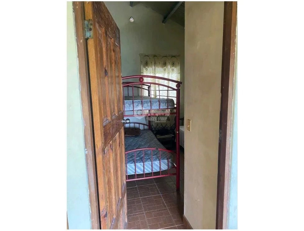 ALTOS DE CERRO AZUL /CASA 2 PISOS / 2 HAB. / 2 BAÑOS