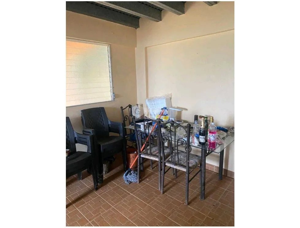 ALTOS DE CERRO AZUL /CASA 2 PISOS / 2 HAB. / 2 BAÑOS