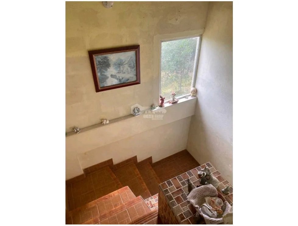 ALTOS DE CERRO AZUL /CASA 2 PISOS / 2 HAB. / 2 BAÑOS