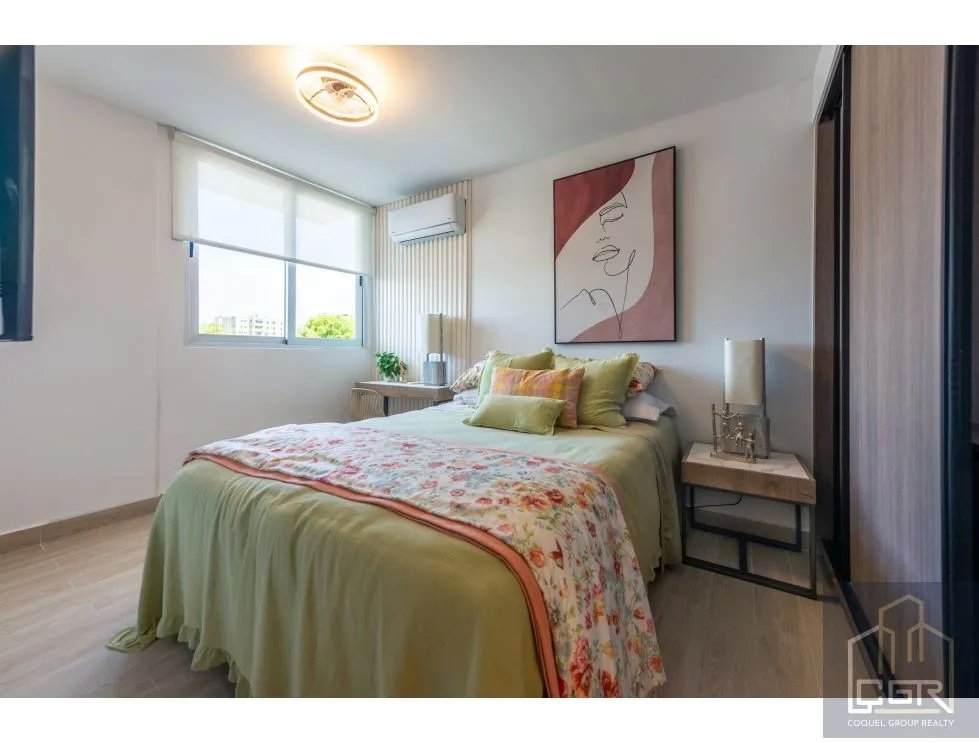 VENTA DE APARTAMENTO EN PH GREENWOODS TOWERS 200
