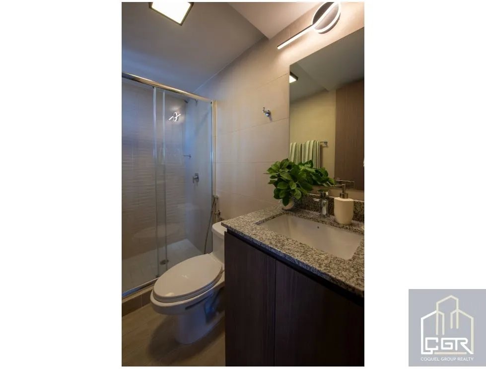 VENTA DE APARTAMENTO EN PH GREENWOODS TOWERS 200