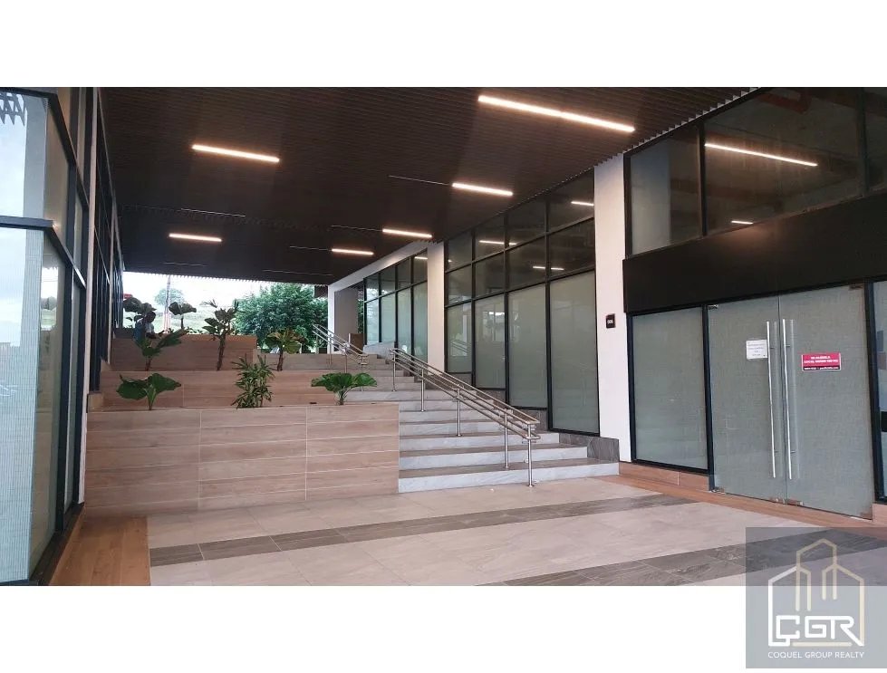 ALQUILER DE LOCALES COMERCIALES EN GRENWOOD PLAZA