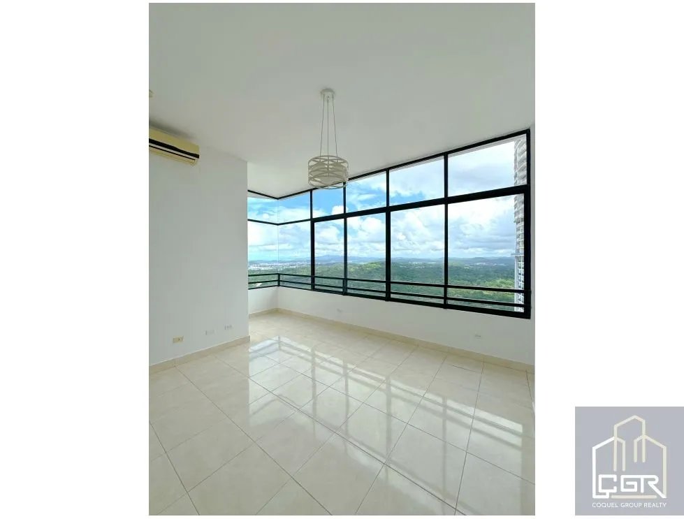 Penthouse for sale in Panama