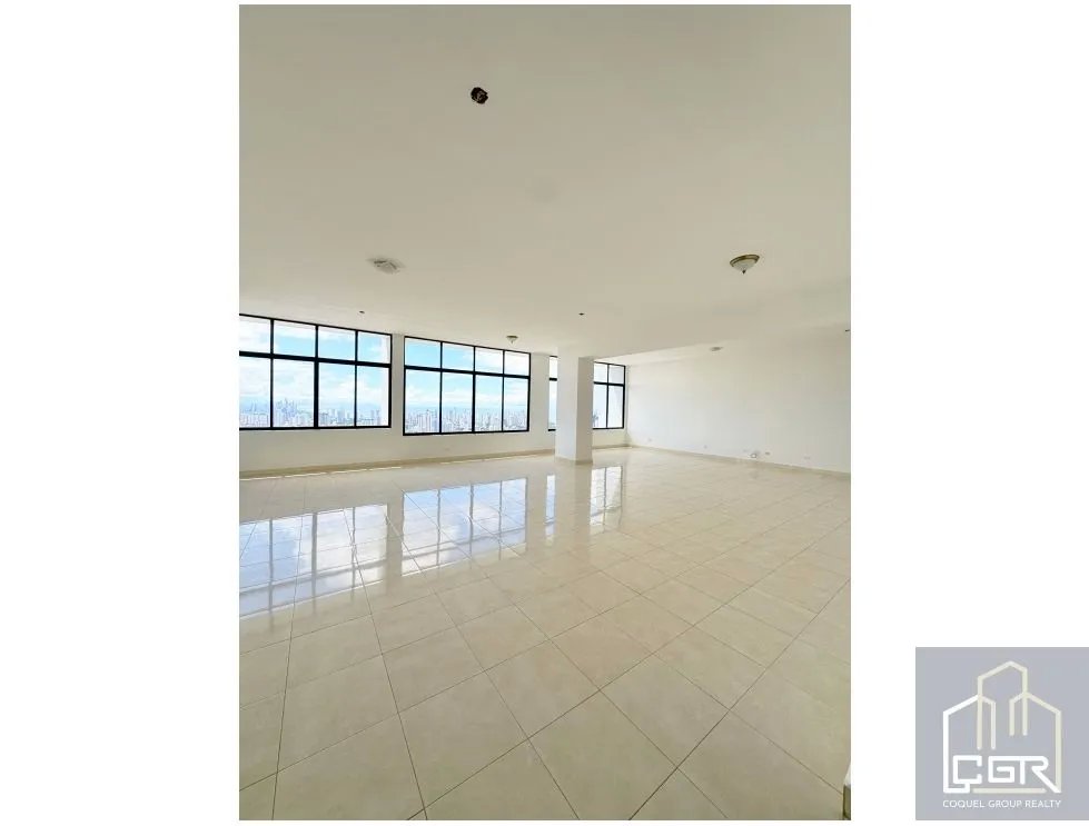 Penthouse for sale in Panama