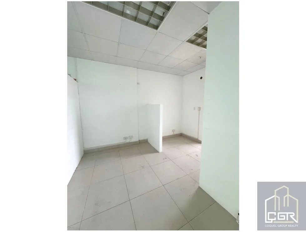 Office for rent in Edison Park