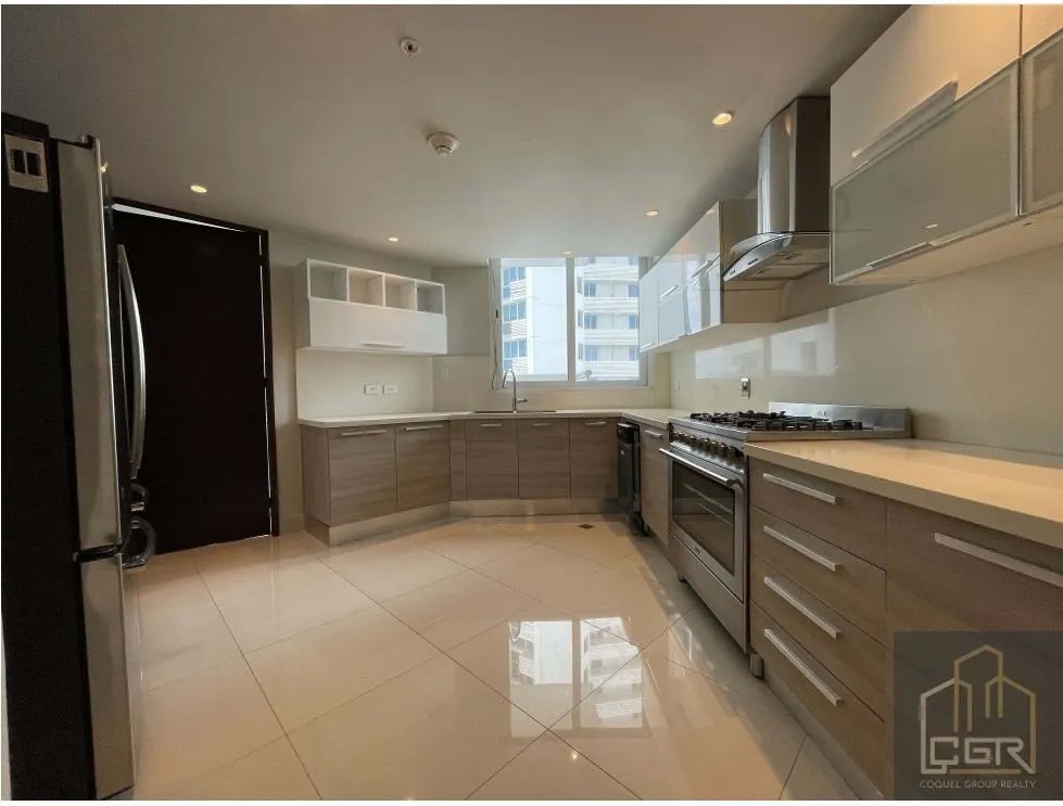 VENTA DE APARTAMENTO AMOBLADO EN PH THE REGENT ,COSTA DEL ESTE