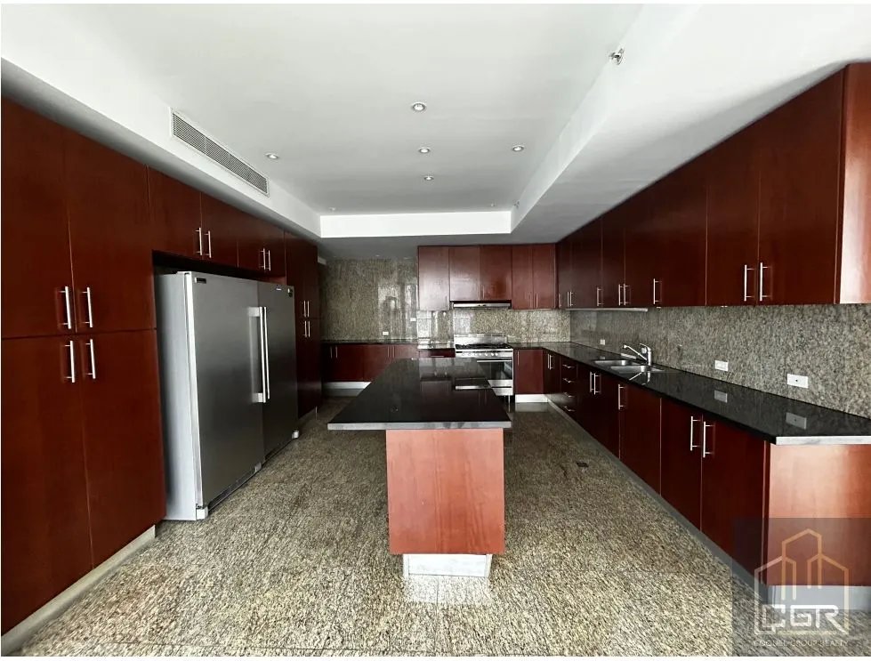 Apartment for rent in Punta Paitilla