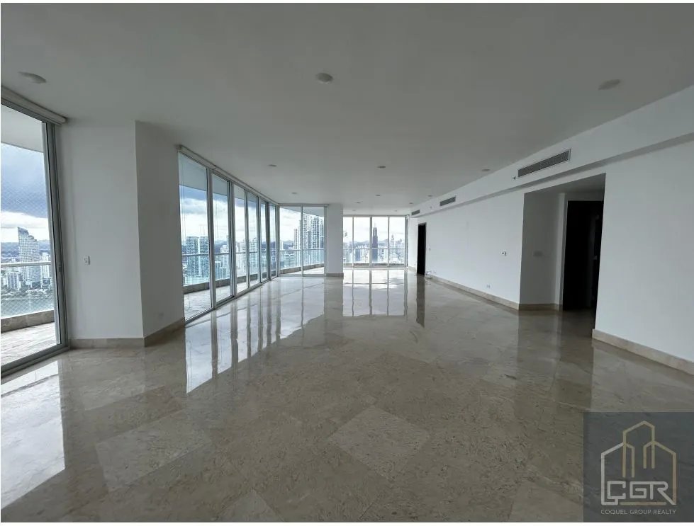 Apartment for rent in Punta Paitilla