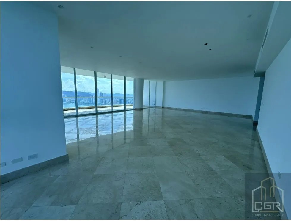 ALQUILER DE APARTAMENTO LINEA BLANCA EN PH THE POINT PUNTA PAITILLA