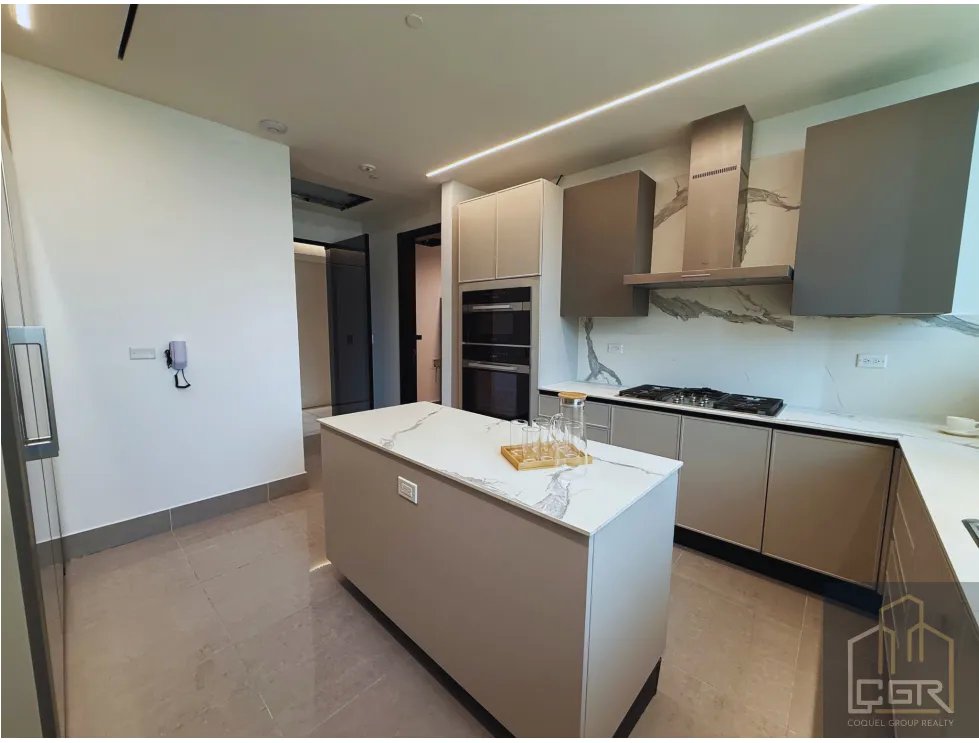 Apartment for rent in Punta Paitilla