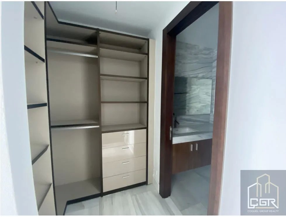 Apartment for rent in Punta Paitilla