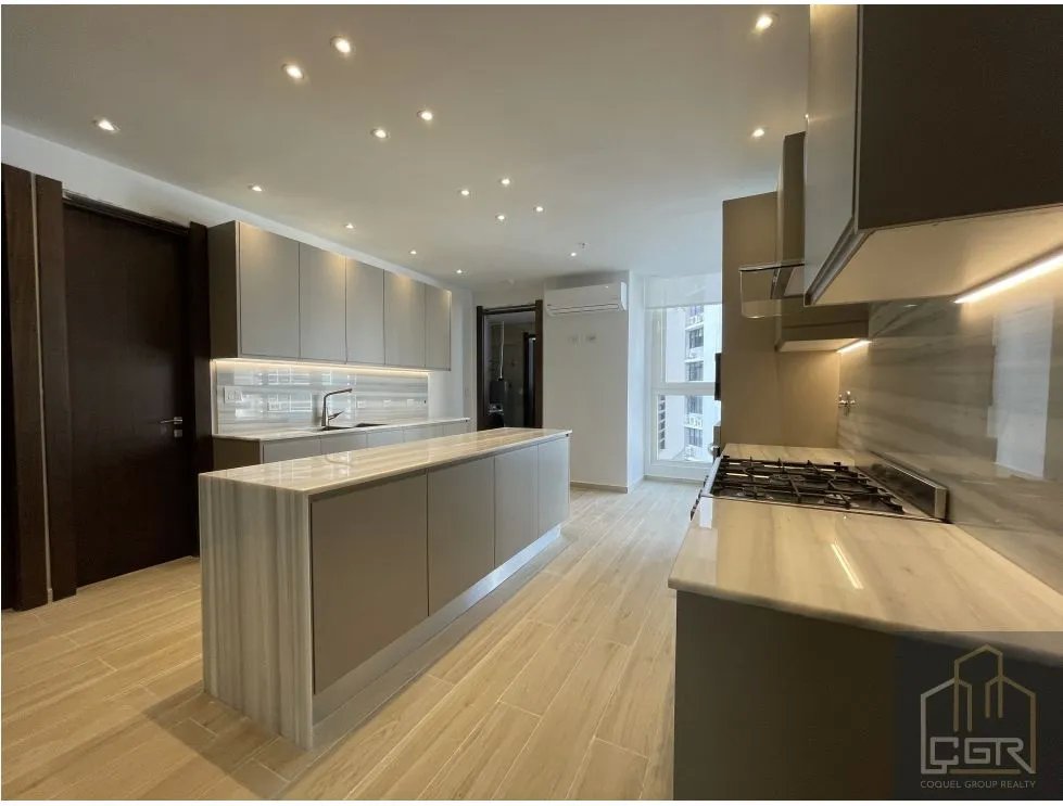 Apartment for rent in Punta Paitilla