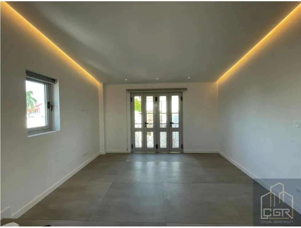 VENTA DE EDIFICIO BÓVEDAS EN CASCO ANTIGUO