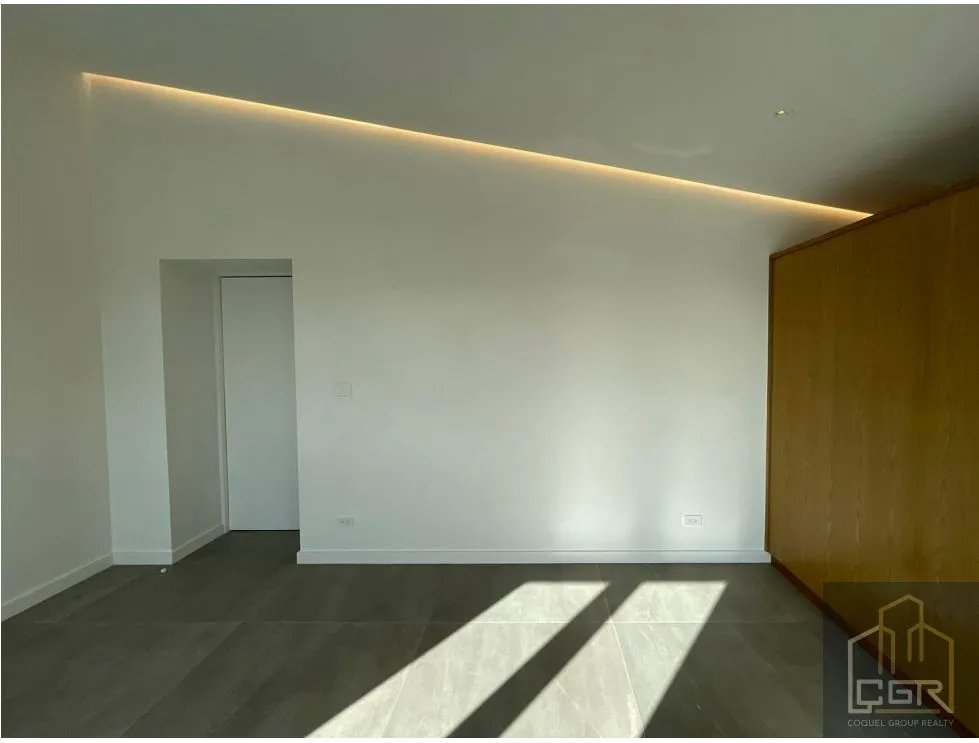 VENTA DE EDIFICIO BÓVEDAS EN CASCO ANTIGUO