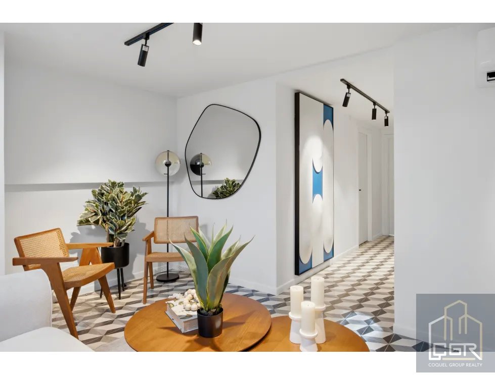 VENTA DE APARTAMENTO AMOBLADO EN PH MANSIÓN BALUARTE CASCO ANTIGUO