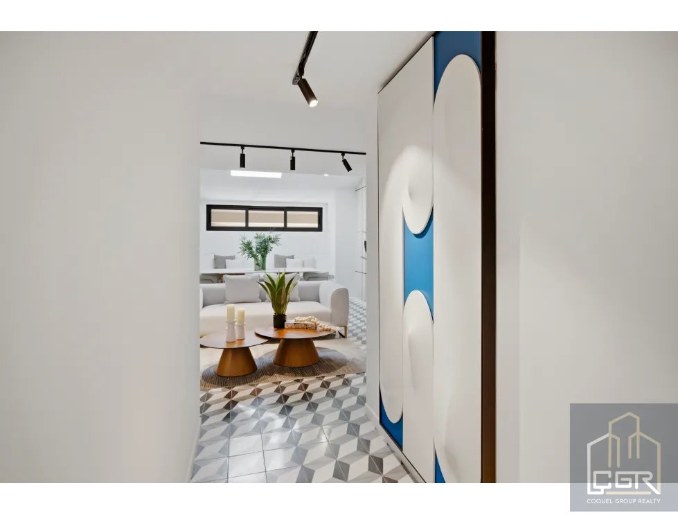 VENTA DE APARTAMENTO AMOBLADO EN PH MANSIÓN BALUARTE CASCO ANTIGUO