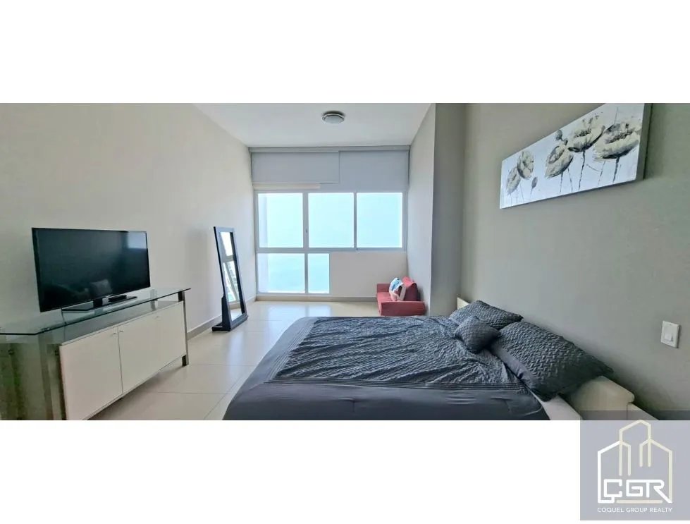 VENTA O ALQUILER DE APARTAMENTO AMOBLADO PH OCEANAIRE PUNTA PACIFICA