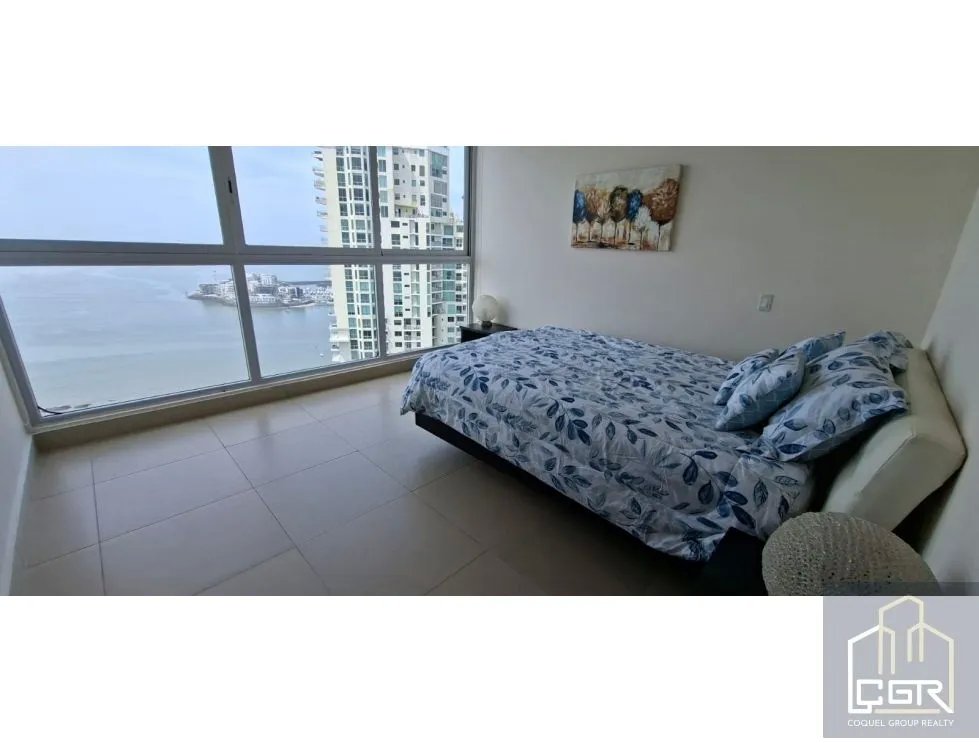 VENTA O ALQUILER DE APARTAMENTO AMOBLADO PH OCEANAIRE PUNTA PACIFICA