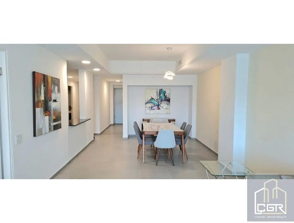 VENDO/ ALQUILO APARTAMENTO AMOBLADO PH YACHT CLUB.
