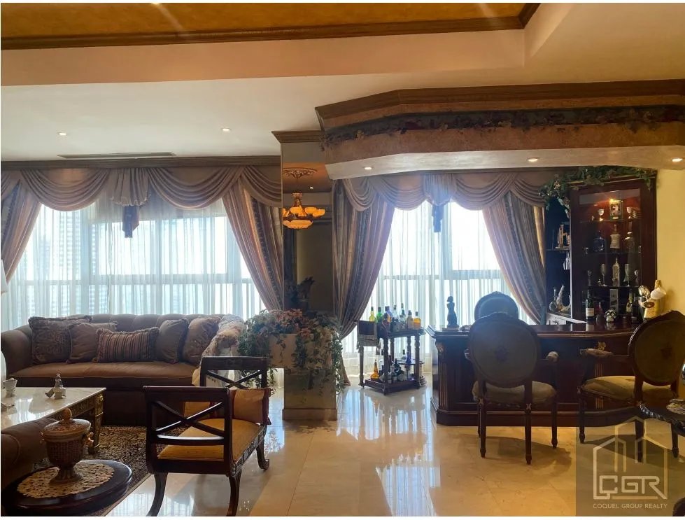 Venta de Penthouse con Línea Blanca , Ph. Torres del Pacifico,Marbella
