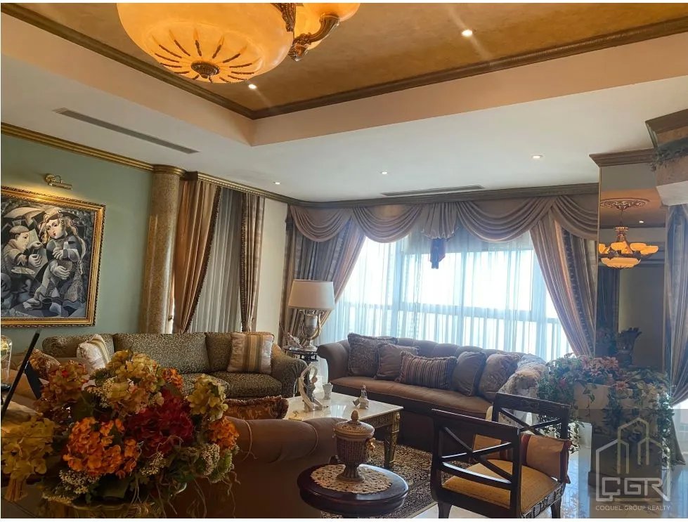 Venta de Penthouse con Línea Blanca , Ph. Torres del Pacifico,Marbella