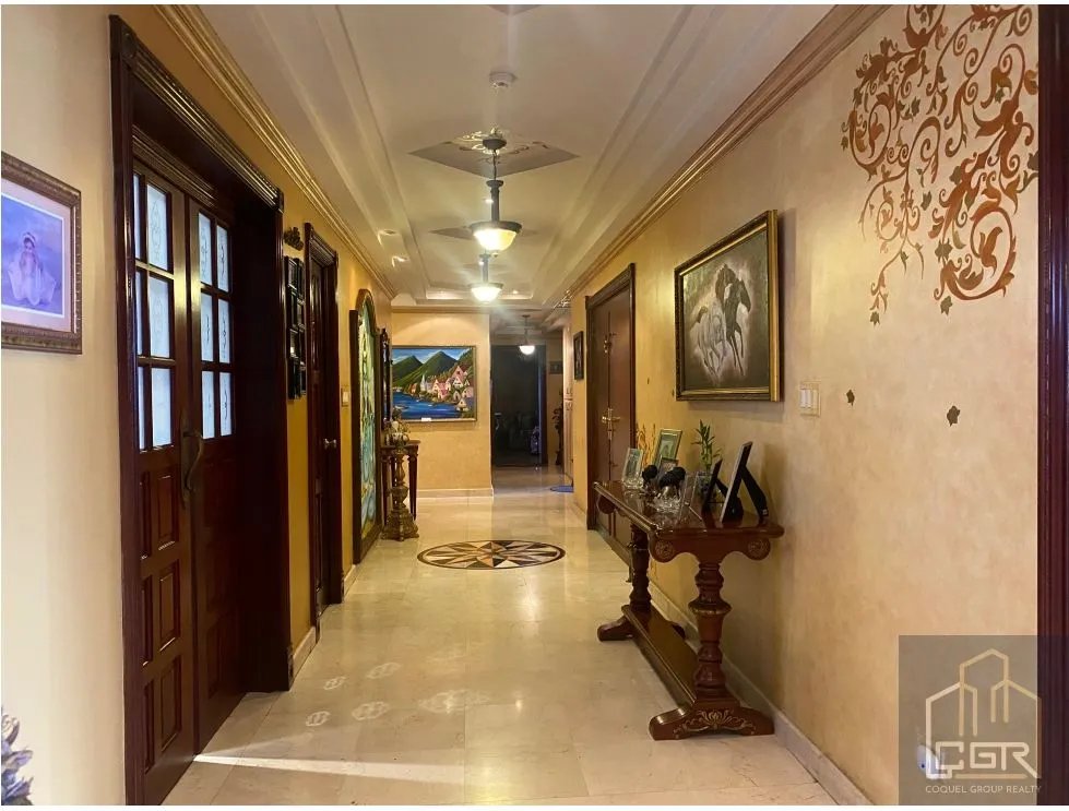 Venta de Penthouse con Línea Blanca , Ph. Torres del Pacifico,Marbella