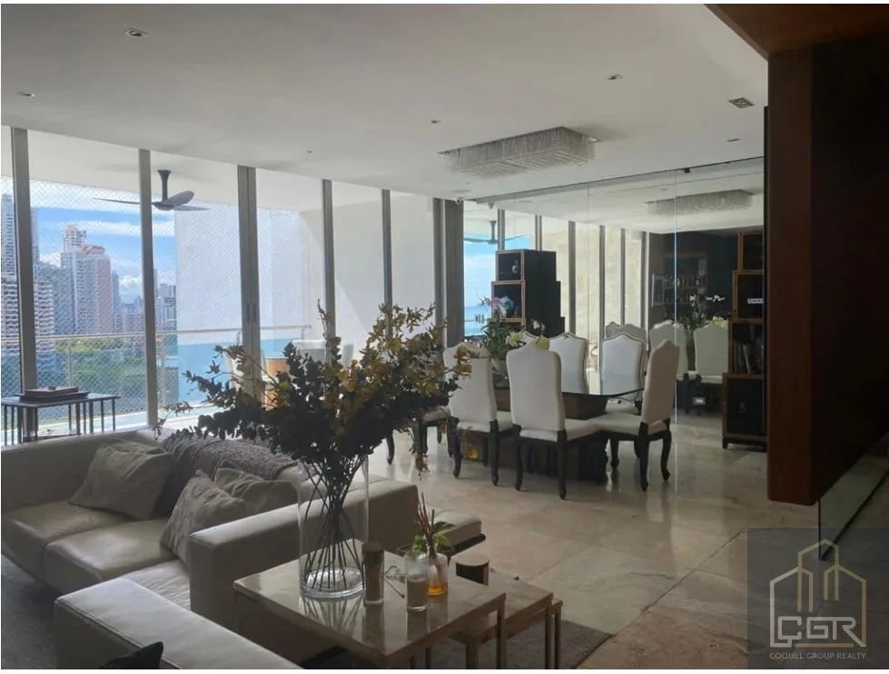 Apartment for sale in Punta Pacifica