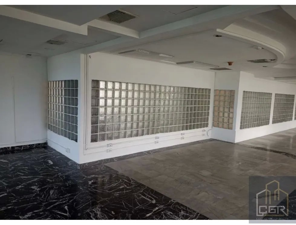 Office for sale in Bella Vista