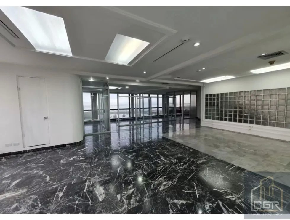 Office for sale in Bella Vista