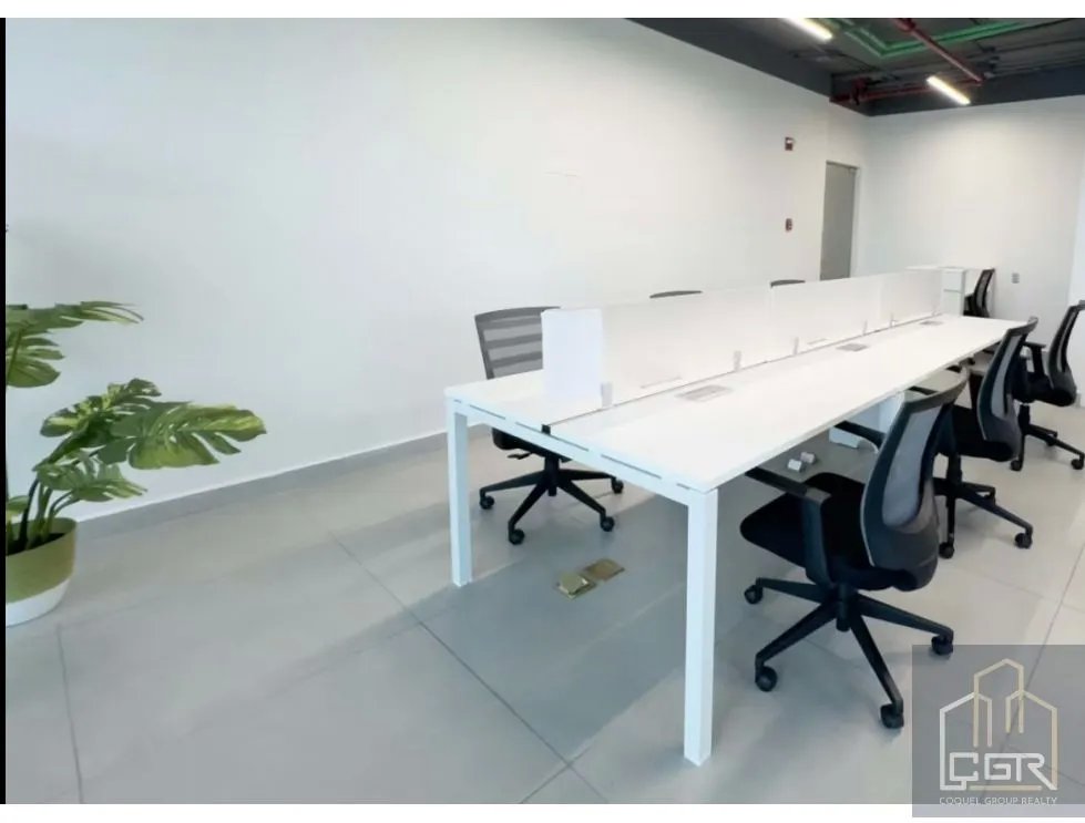 Office for sale in Costa del Este