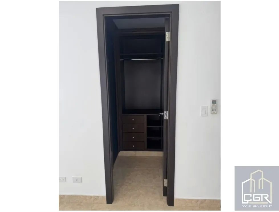 Apartment for sale in Costa del Este