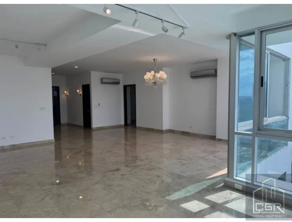 Apartment for sale in Costa del Este