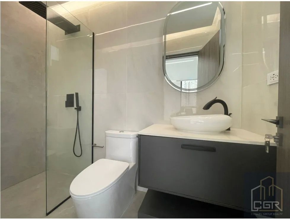 Sale of Renovated Apartment in San Francisco - Panama